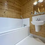 Tatil Evi Buzzard With Hot-tub
