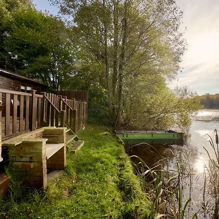 Buzzard With Hot-tub Dom wakacyjny