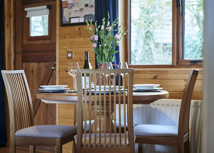 Buzzard With Hot-tub 度假居