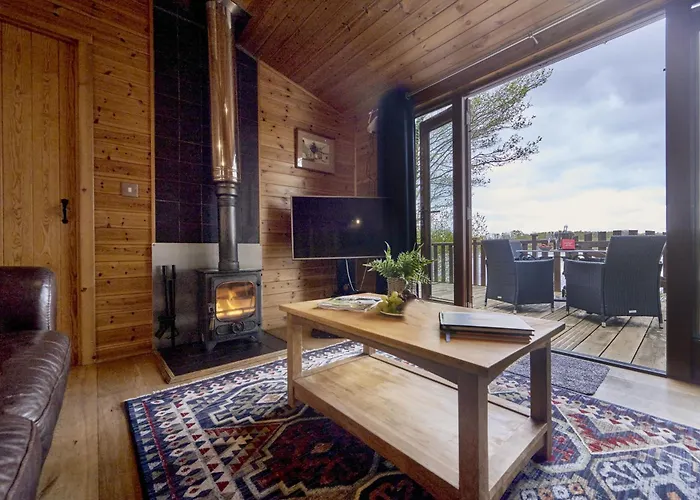 Buzzard With Hot-tub 度假居 卡莱尔